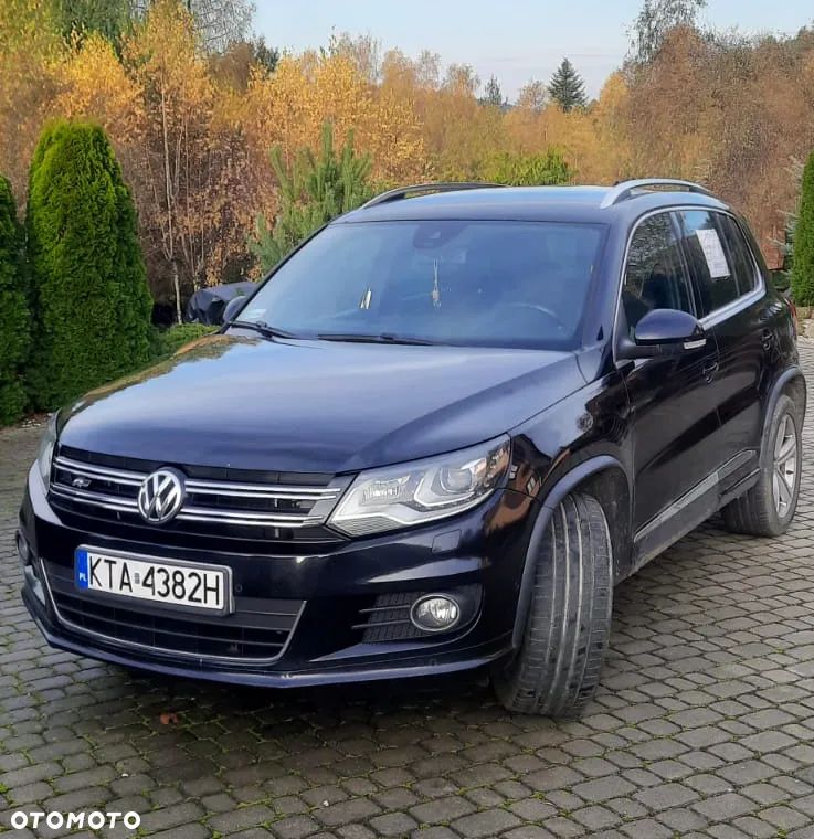 Volkswagen Tiguan - 1