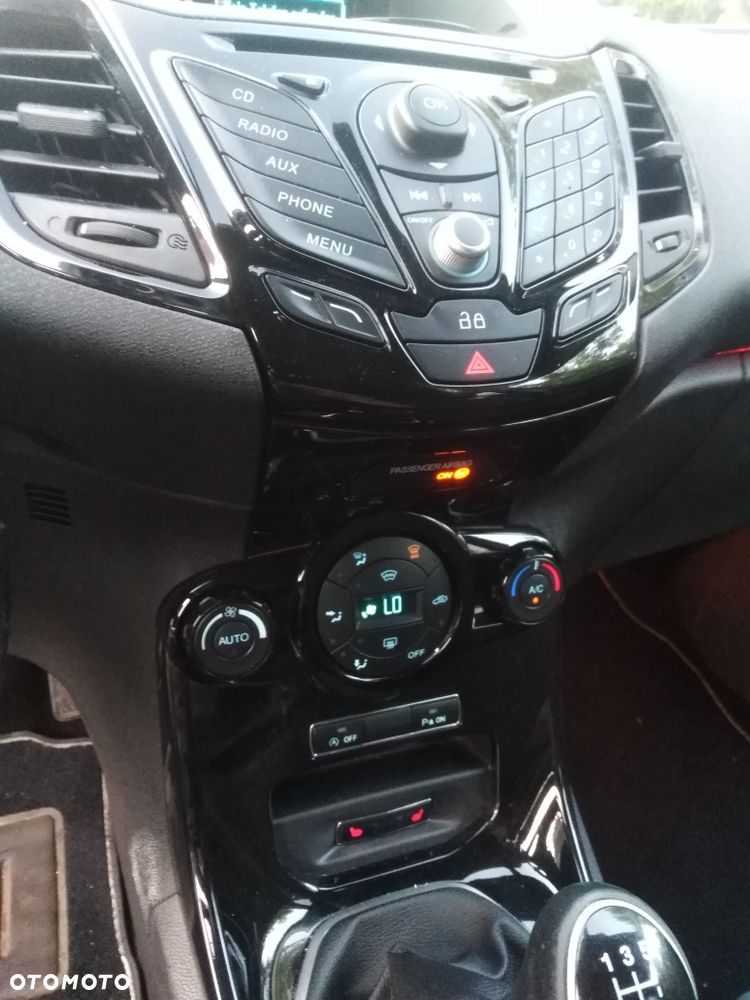 Ford Fiesta - 7