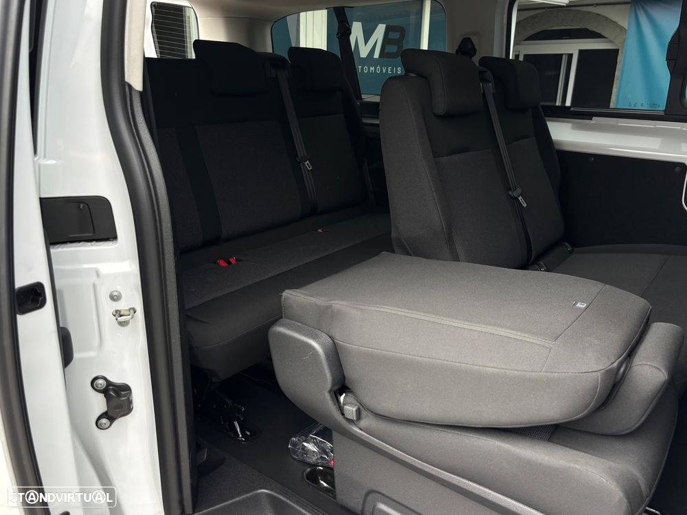 Peugeot e-Expert 75 kWh Semi-Vidrado Premium Long - 12