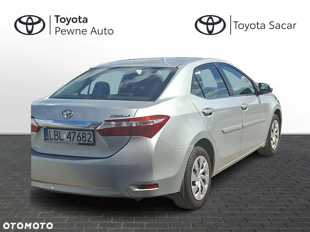 Toyota Corolla 1.6 Premium - 5