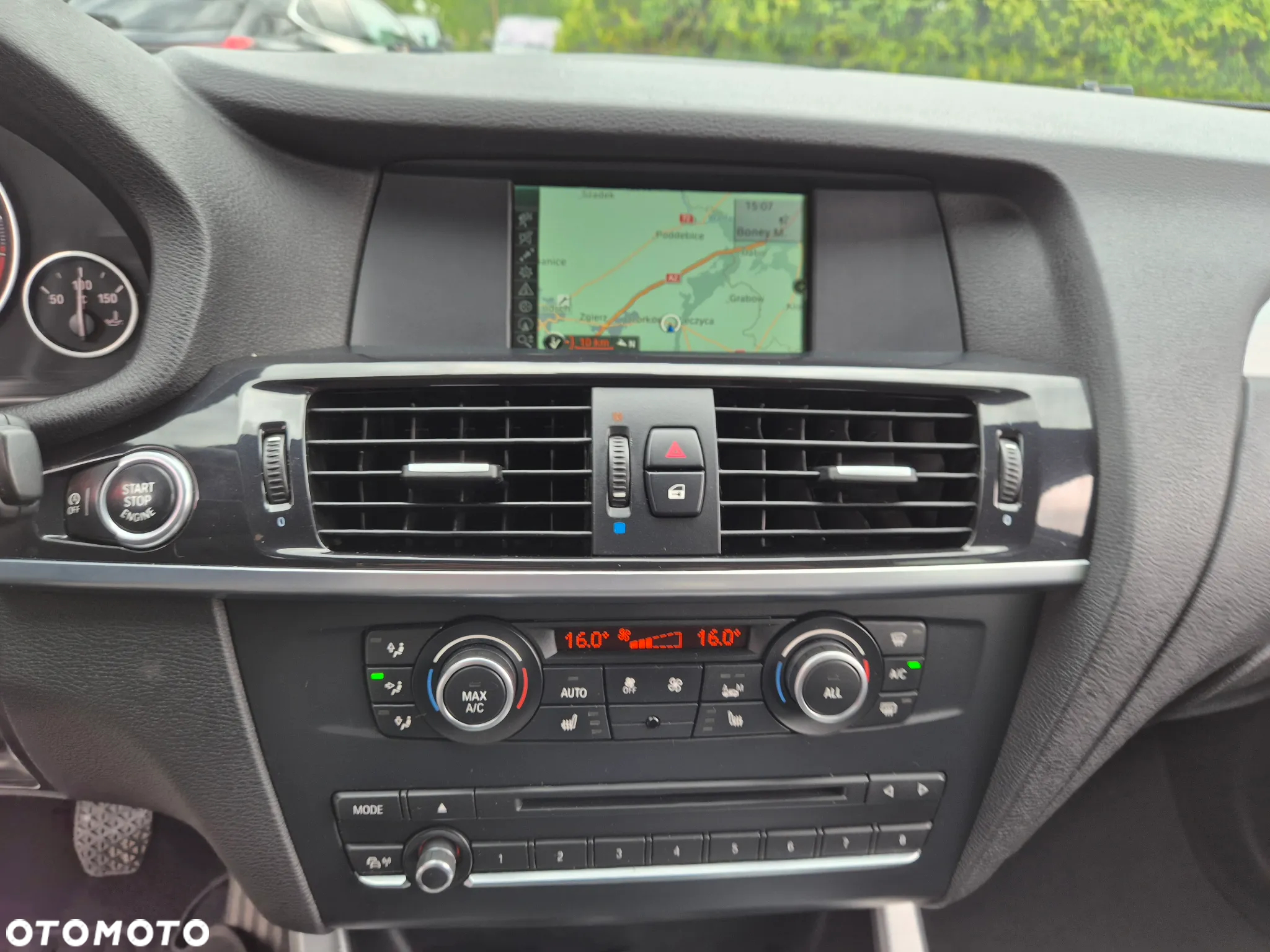 BMW X3 xDrive20d - 34