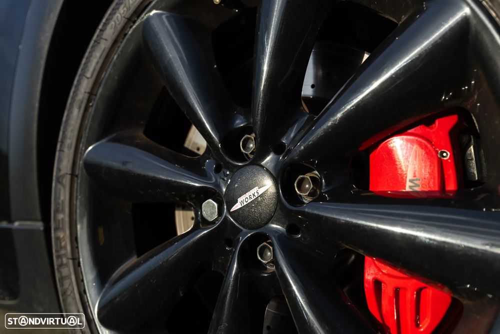 MINI 3 Portas John Cooper Works - 21