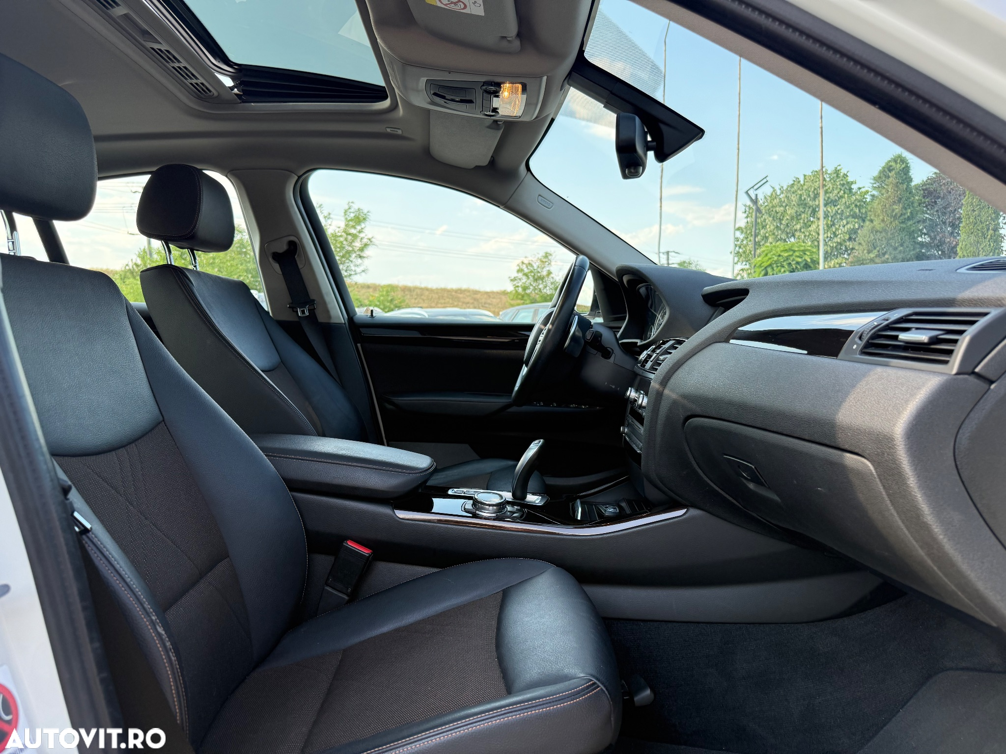 BMW X4 xDrive20d Advantage - 14
