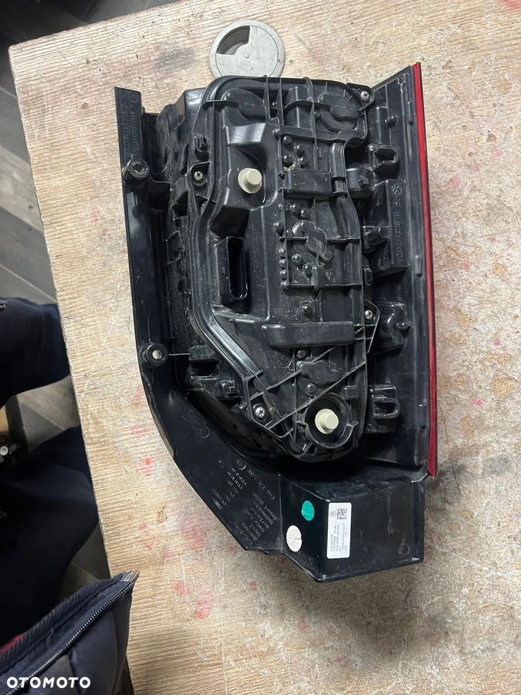 VW T6 LIFT LAMPA PRAWY PRAWA TYŁ TYLNA EUROPA 7LA945096 - 4