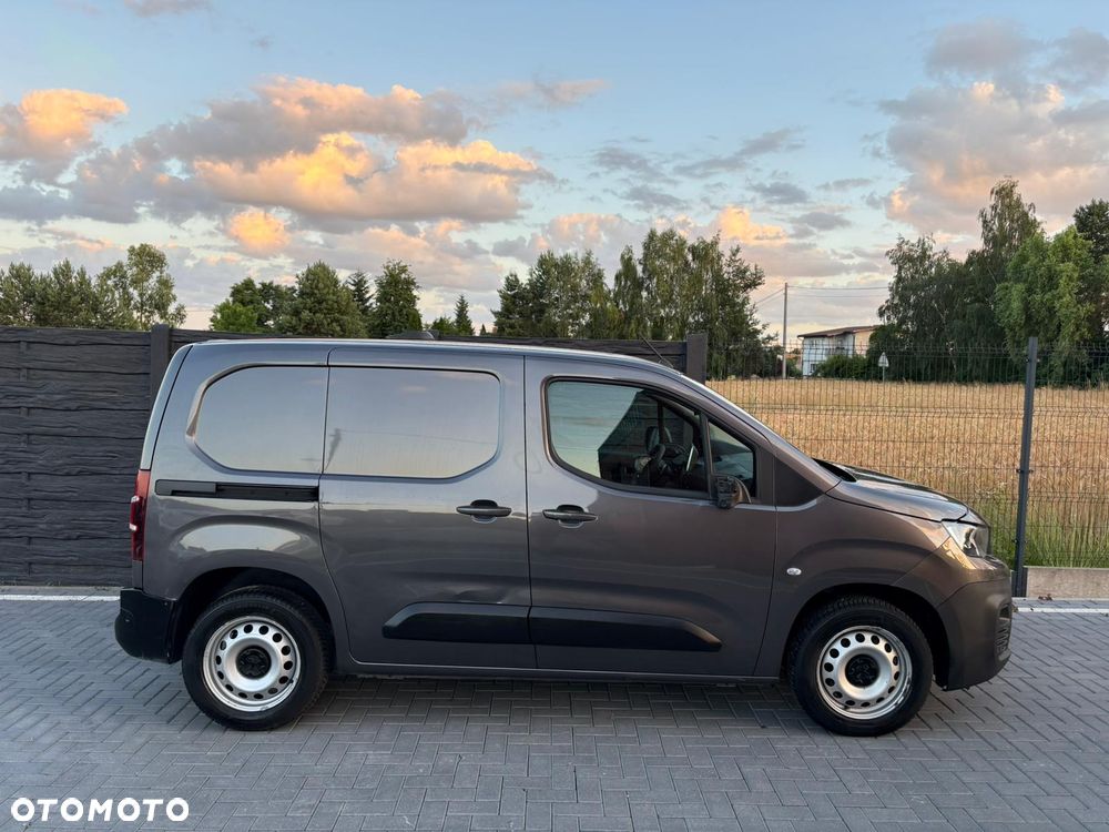 Peugeot Partner _ AUTOMAT _ 1.5 BleuHDI 130KM _ Full Wersja - 31