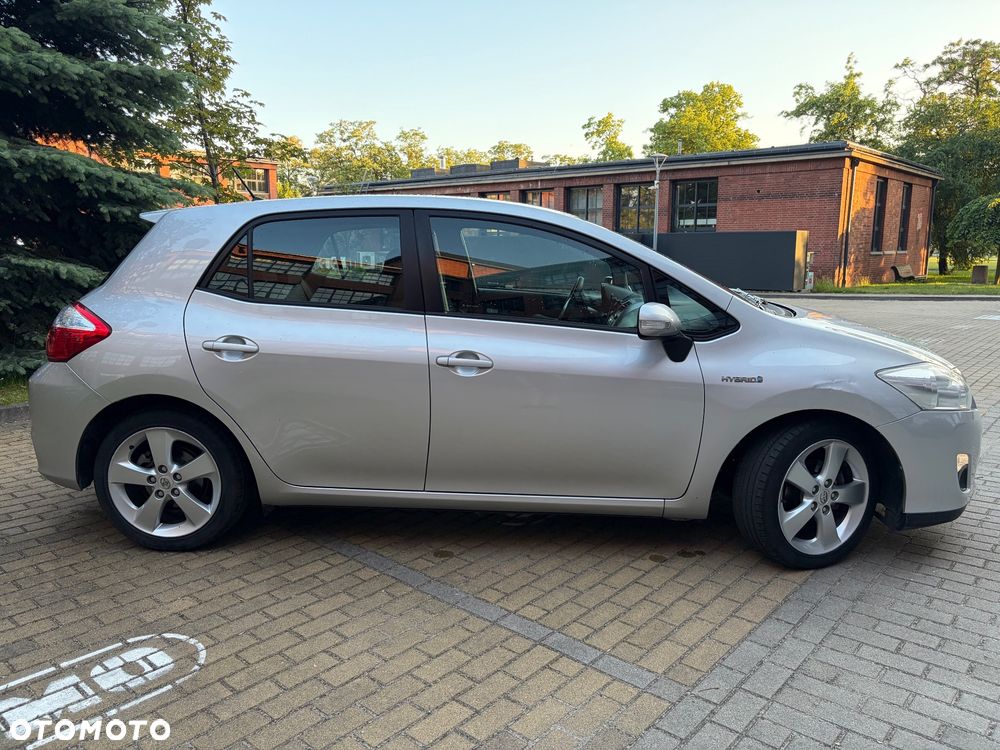 Toyota Auris - 2