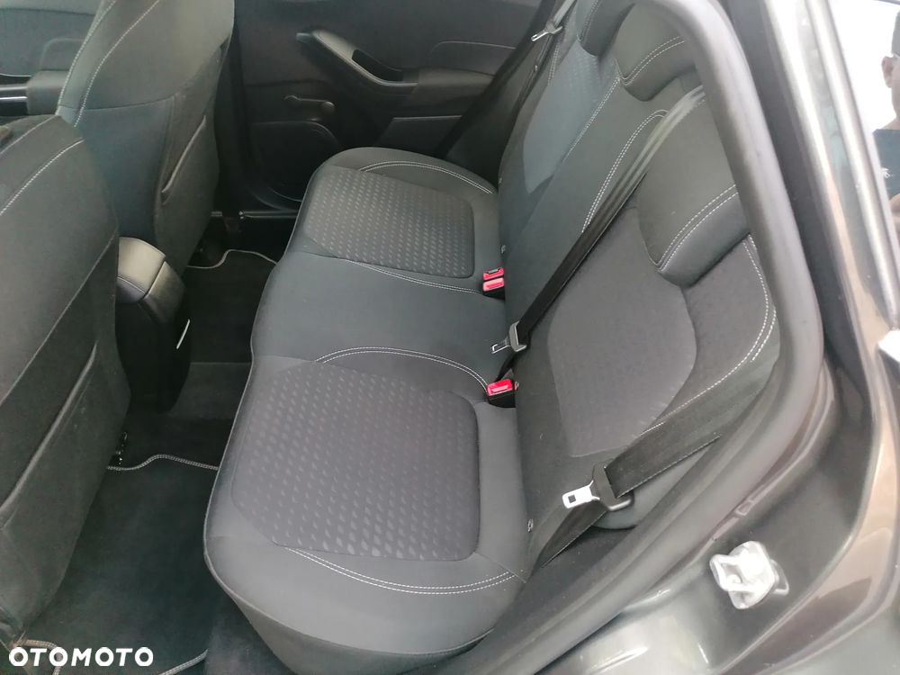 Ford Fiesta 1.1 Titanium - 25