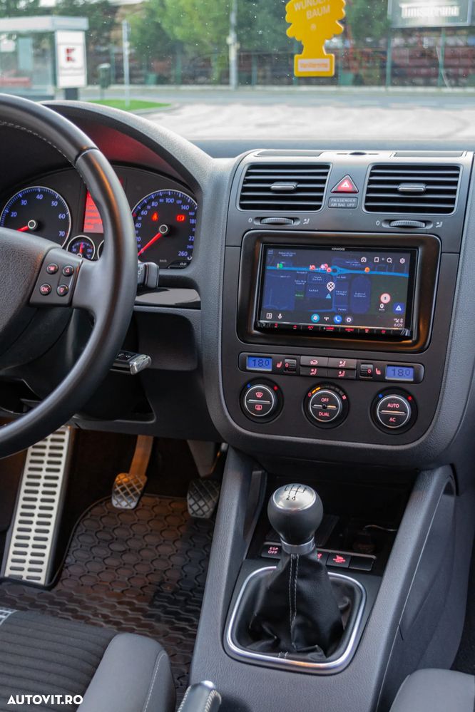 Volkswagen Golf 1.6 Highline - 9