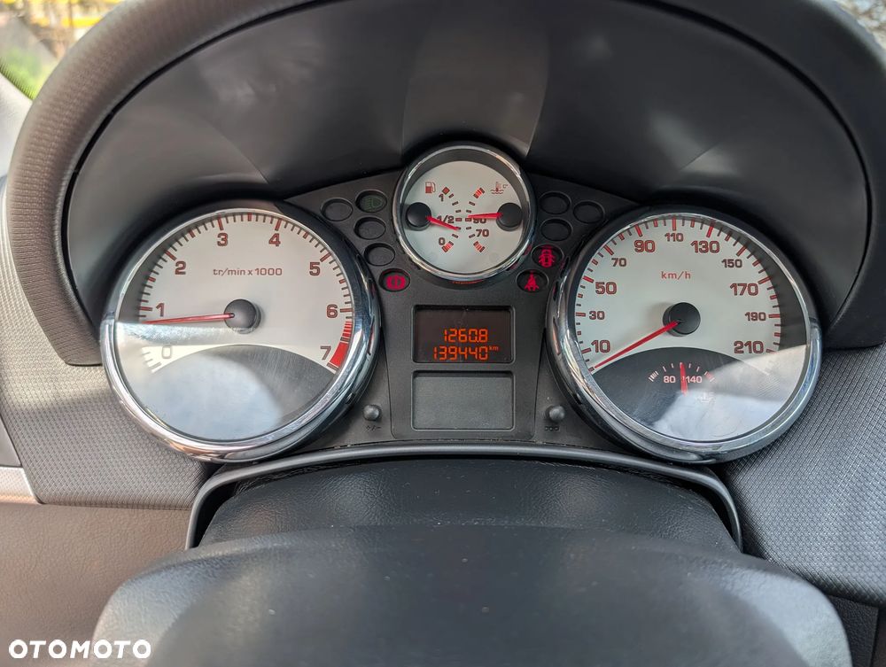 Peugeot 207 120 Sport - 16
