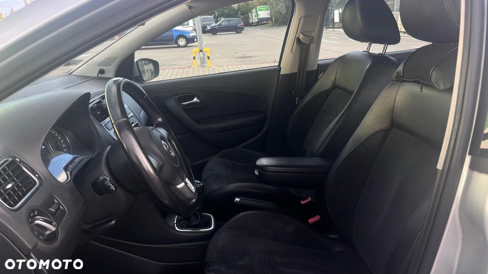Volkswagen Polo - 14