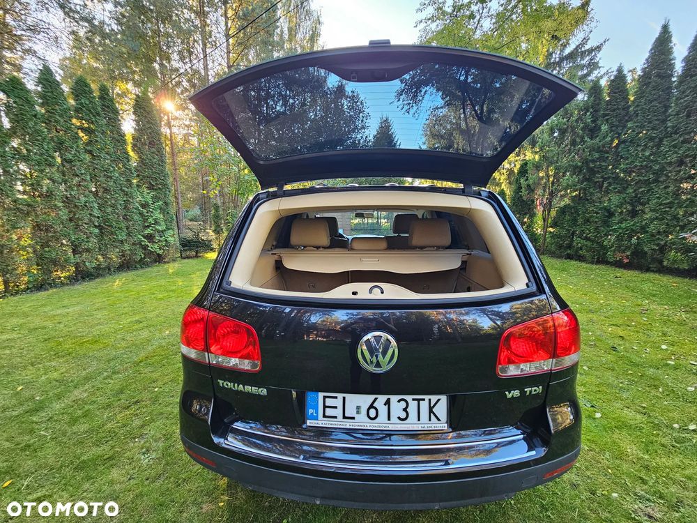 Volkswagen Touareg - 19