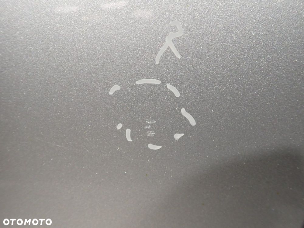 DRZWI LEWY PRZÓD TOYOTA COROLLA E15 KOL: 1F7 - 8