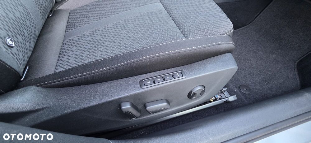 Skoda Octavia 2.0 TDI DSG Style - 16