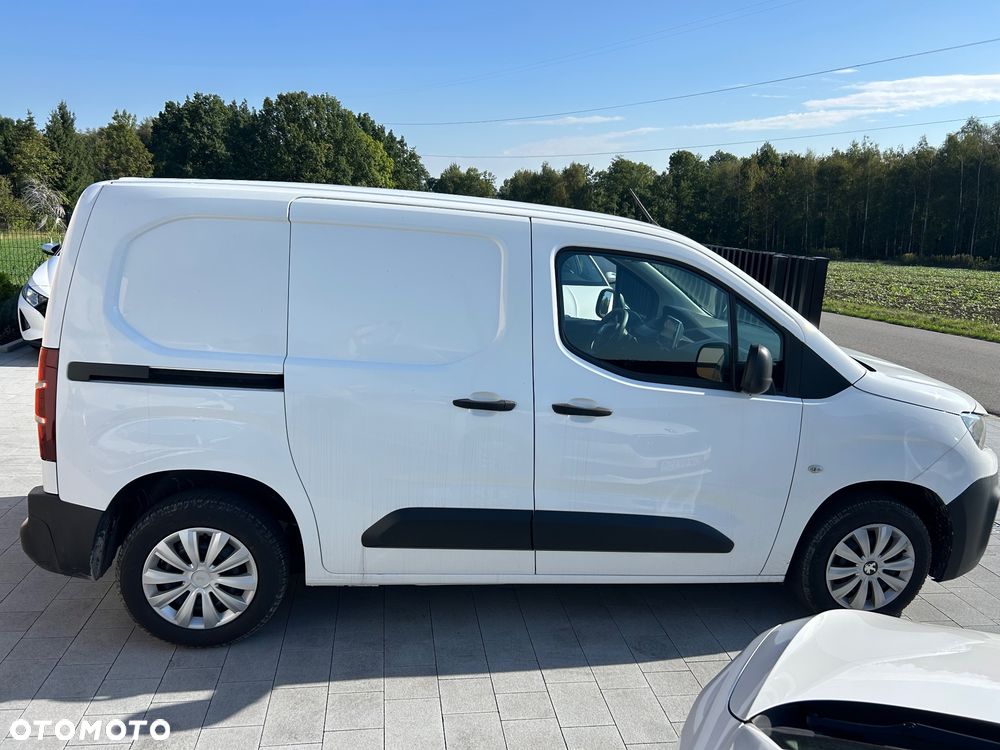 Peugeot Partner - 8