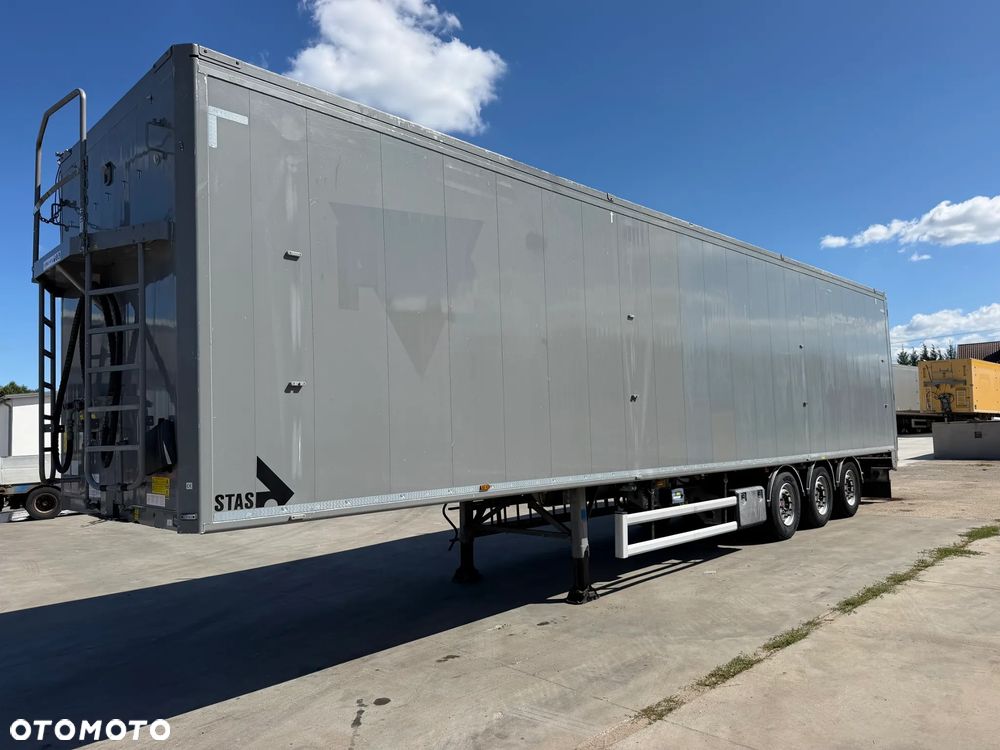 Stas Ruchoma podłoga 94m3 Podłoga 10 mm 2019 rok - 5