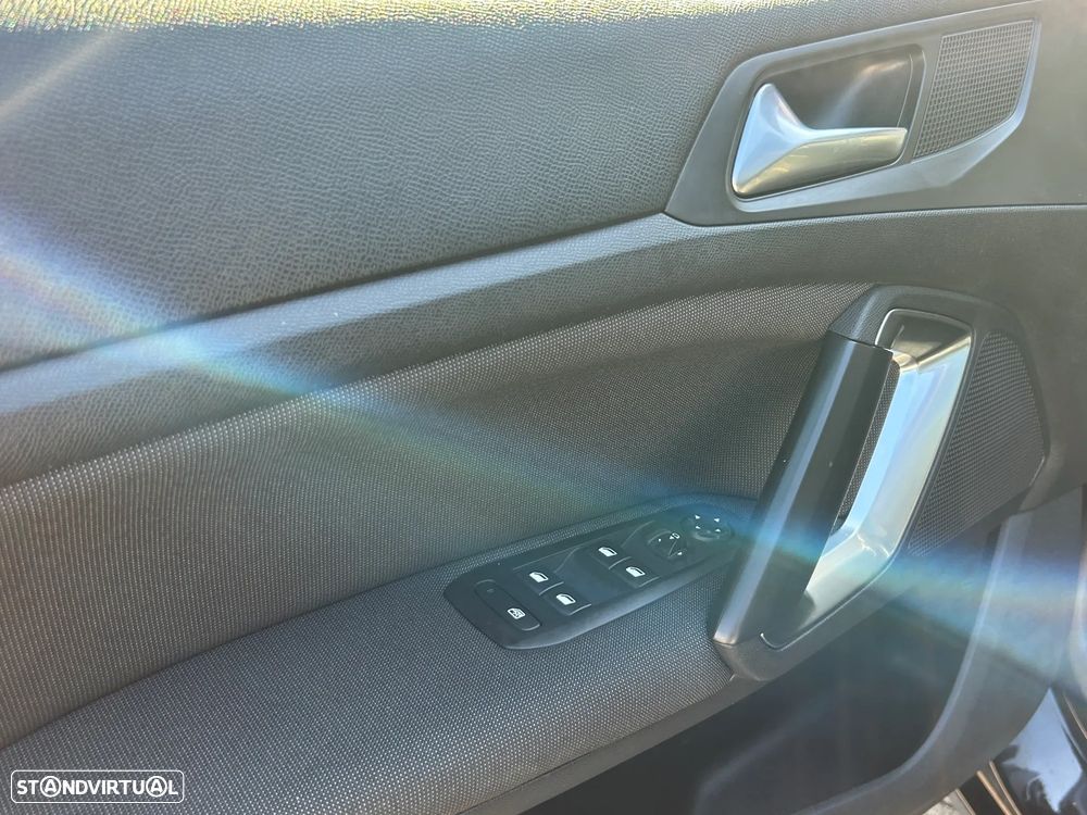 Peugeot 308 SW 1.6 BlueHDi Allure J17 - 16