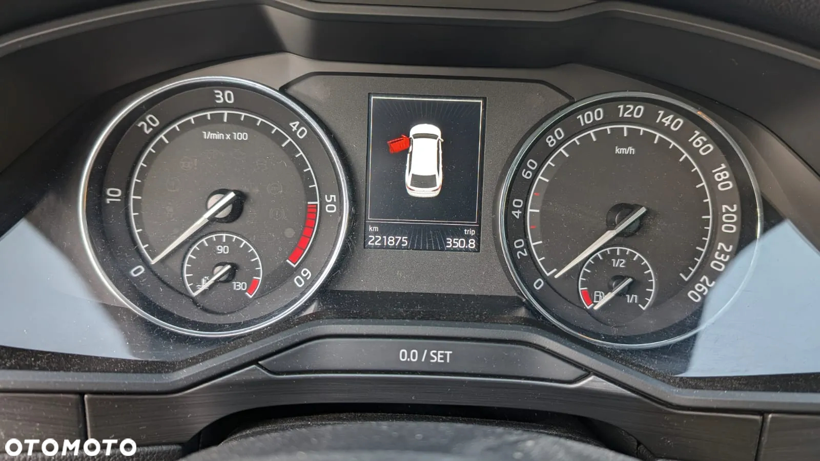 Skoda Superb 2.0 TDI Style DSG - 11