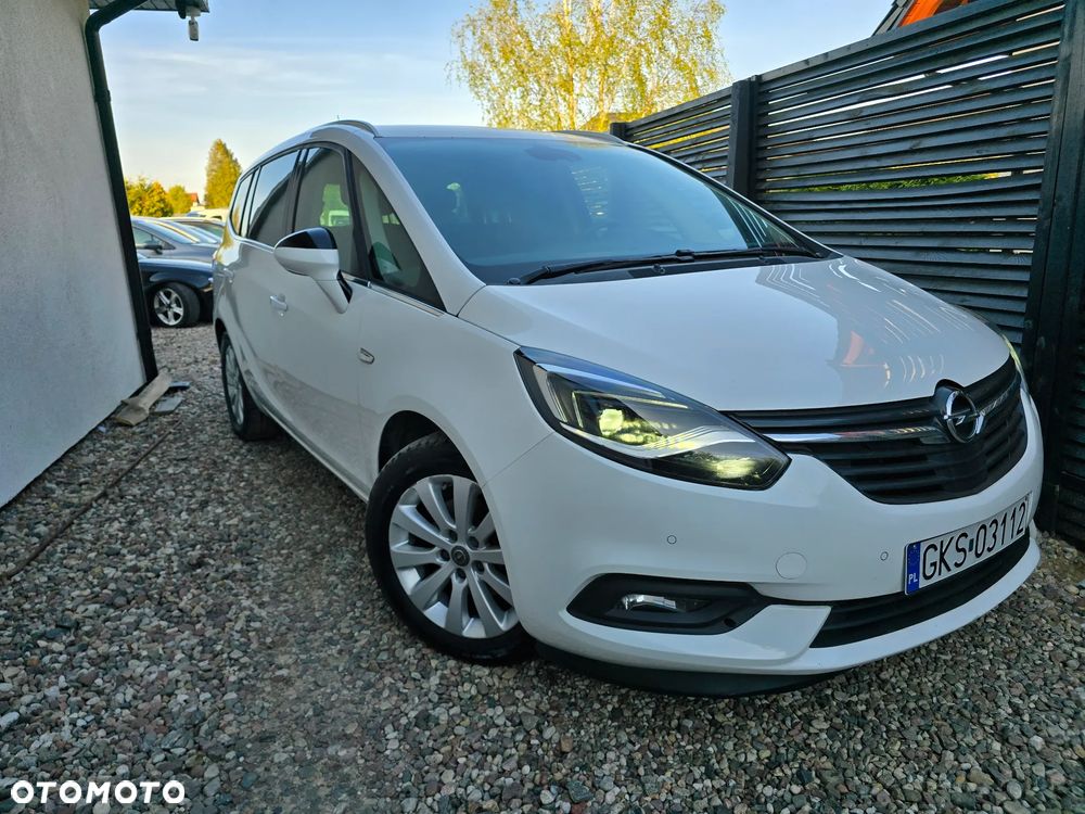 Opel Zafira - 1