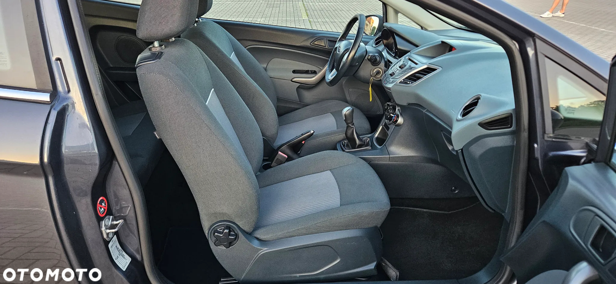 Ford Fiesta 1.6 TDCi DPF Silver X plus - 9