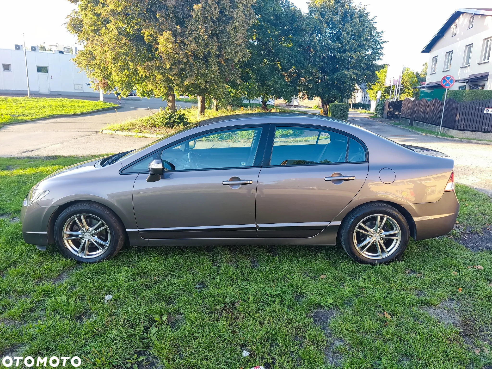 Honda Civic 1.8 Comfort - 14