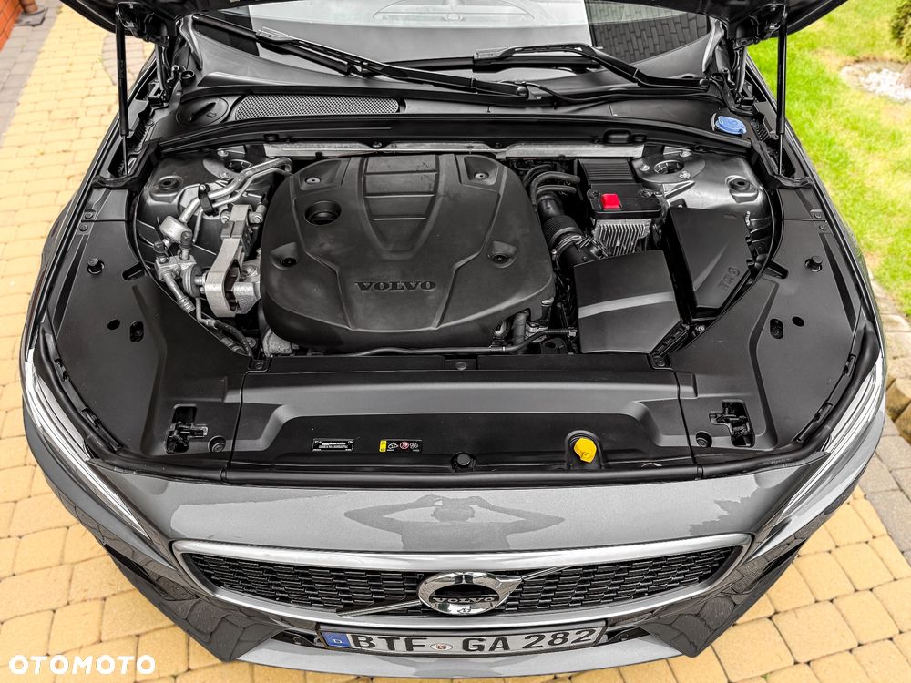 Volvo V90 D5 AWD Geartronic R Design - 13