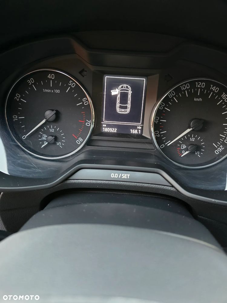 Skoda Octavia - 16