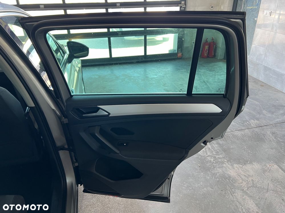 Volkswagen Tiguan 2.0 TDI BMT SCR Tour - 27