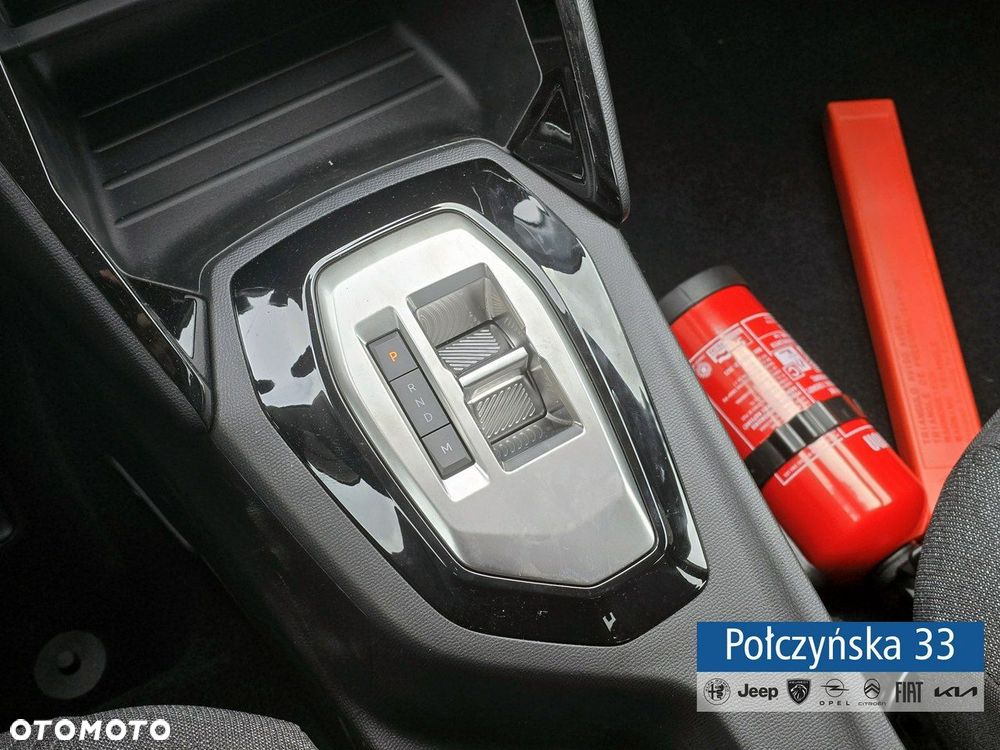 Peugeot 208 - 21