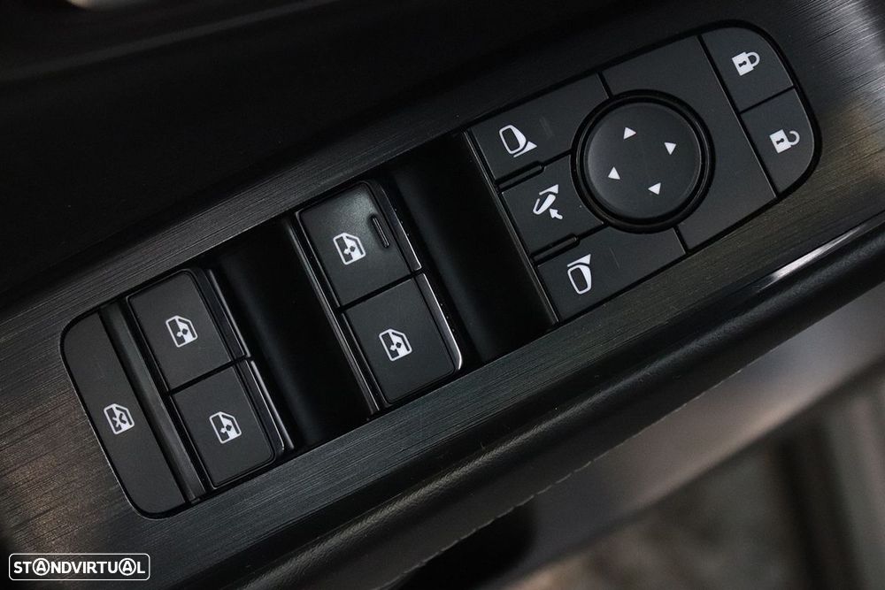 Nissan Qashqai 1.3 DIG-T N-Connecta Xtronic - 20