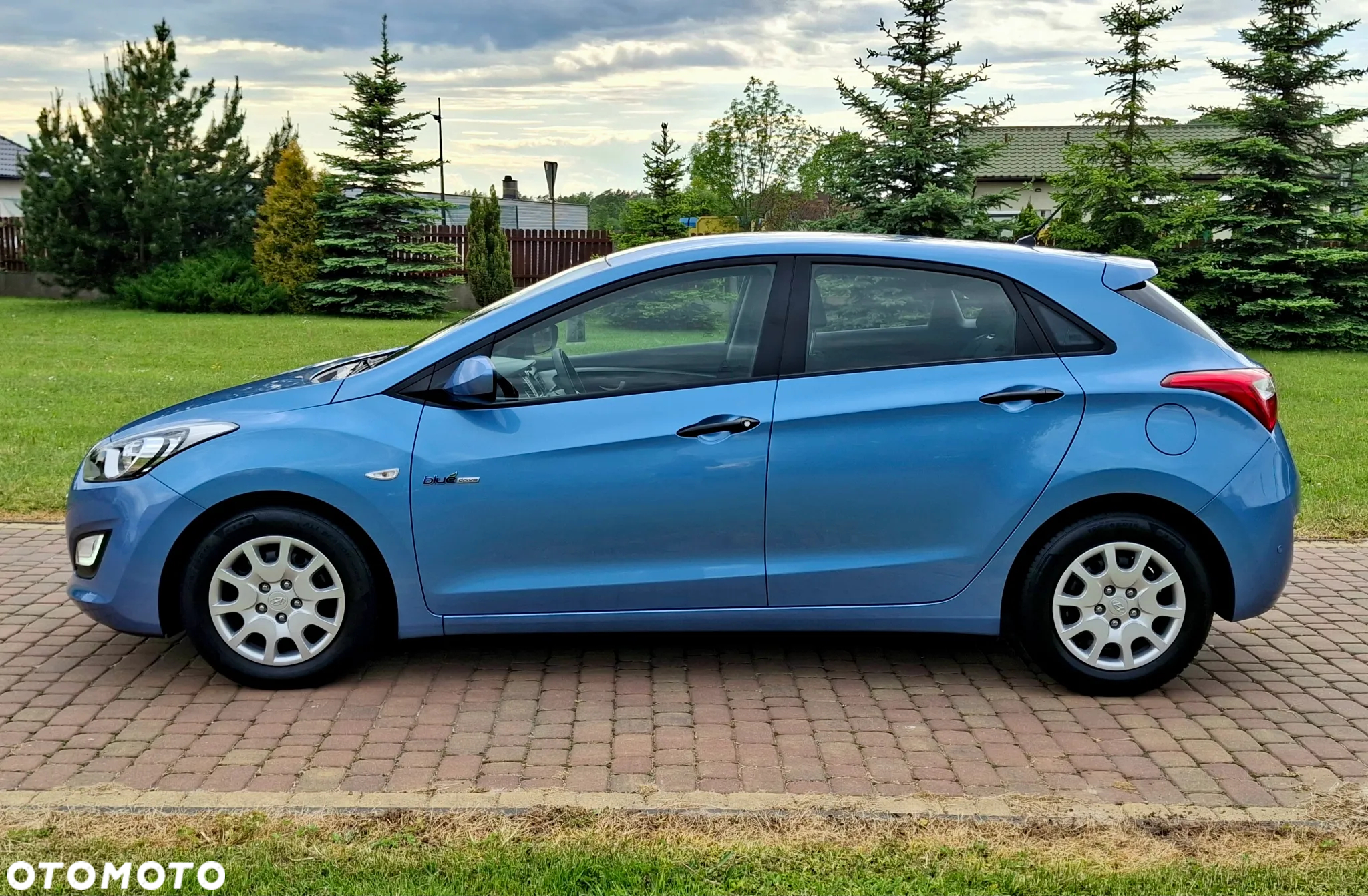 Hyundai i30 1.6 CRDi BlueDrive Premium - 4