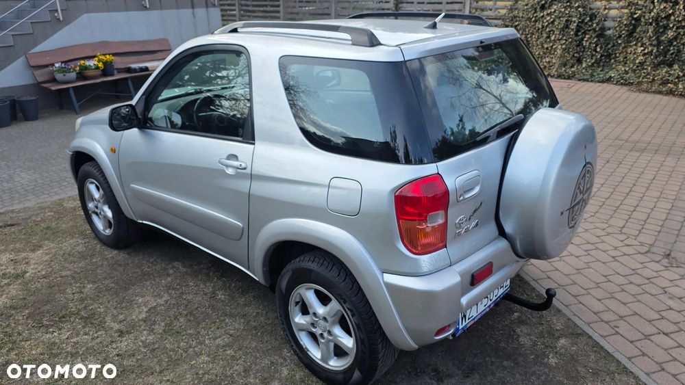 Toyota RAV4 4x4 Sol - 22
