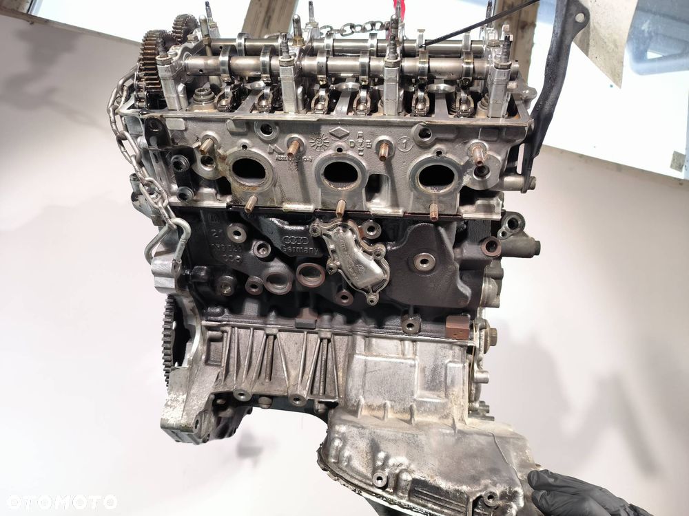 AUDI A8 L S8 D5 4N 3.0 TDI 2021 Silnik słupek DMGK 3.0TDI - 5