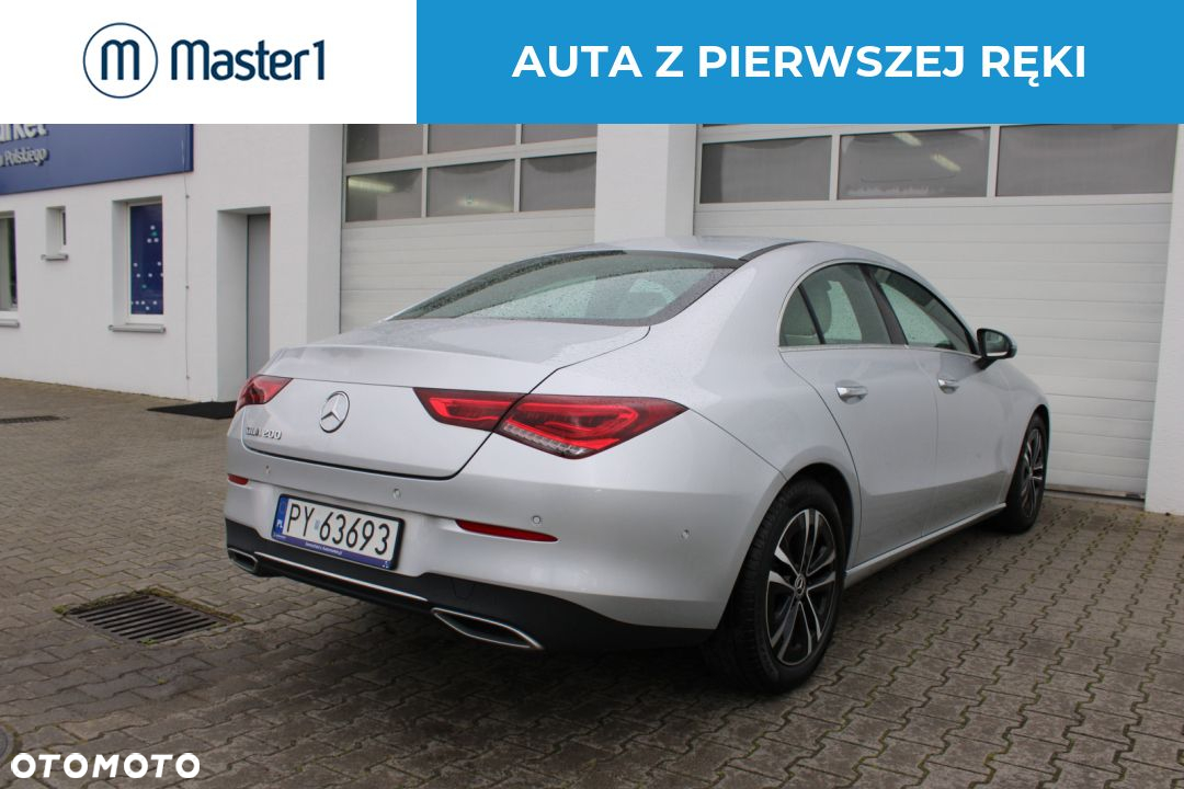 Mercedes-Benz CLA 200 Progressive 7G-DCT - 6