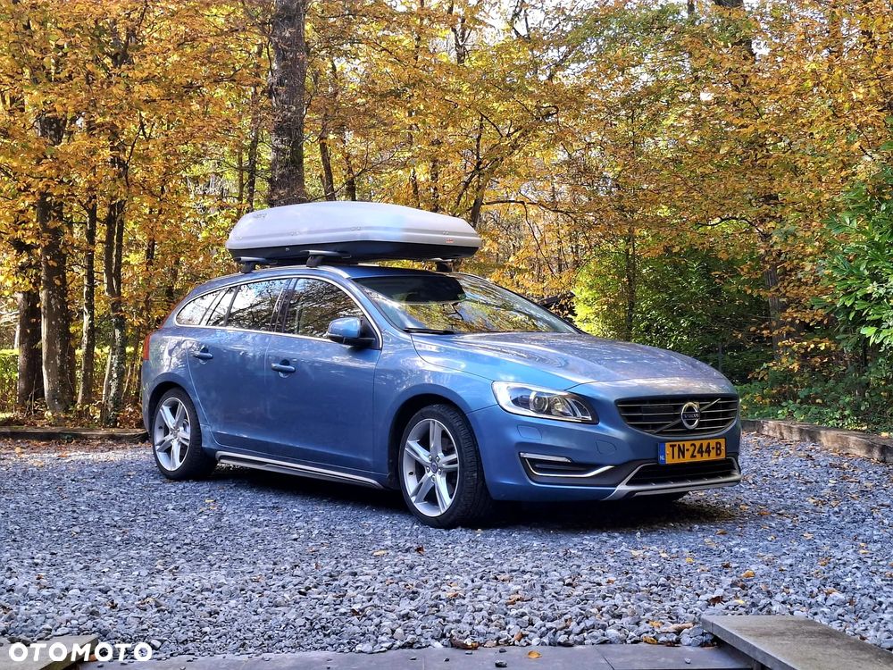 Volvo V60 D4 Geartronic Summum - 29