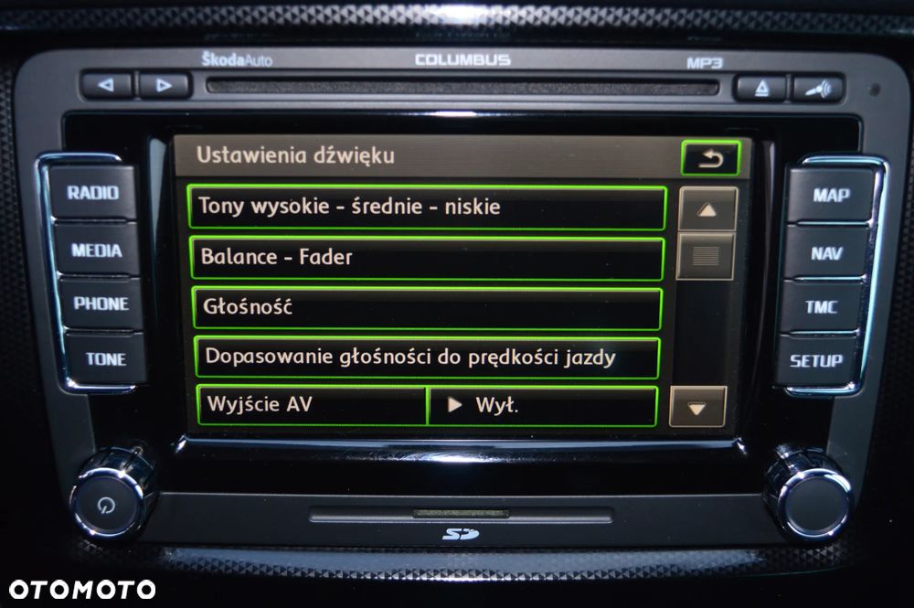 Skoda Octavia 2.0 TSI RS - 25