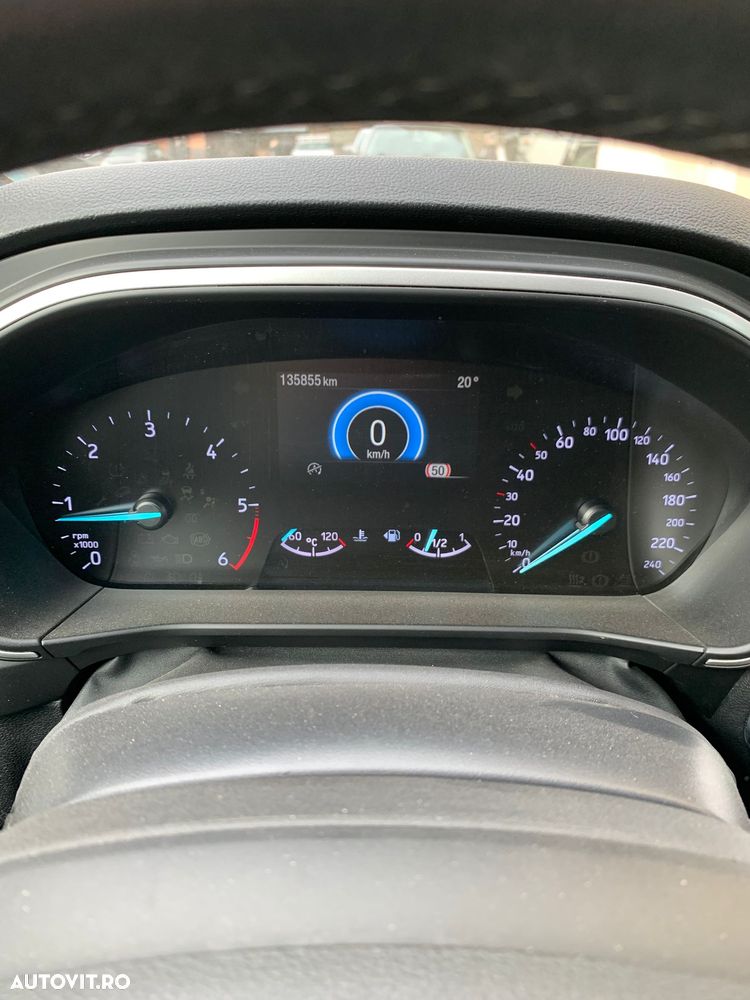 Ford Focus 1.5 EcoBlue Start-Stopp-System TITANIUM - 16
