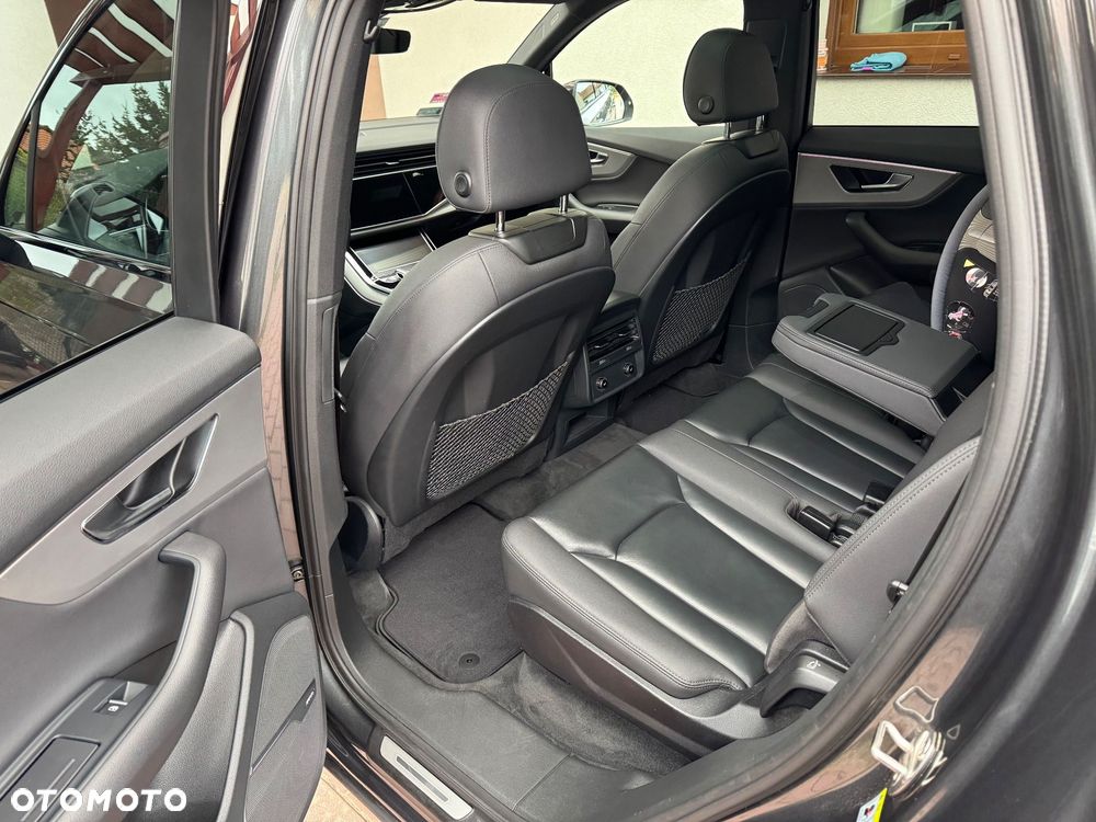 Audi Q7 50 TDI Quattro Tiptronic - 9
