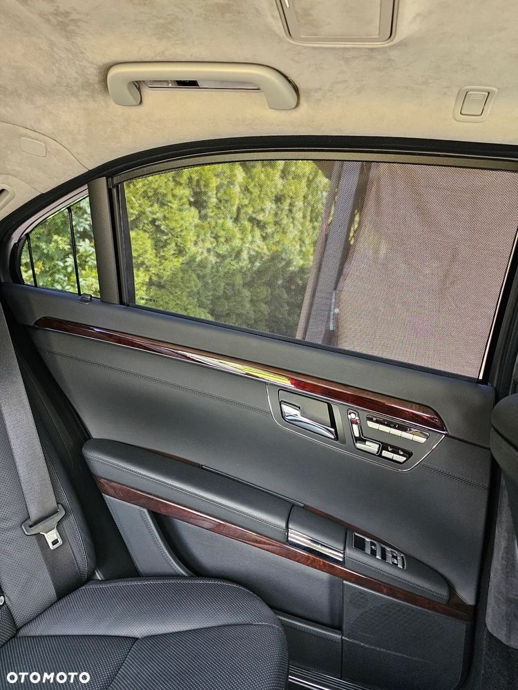 Mercedes-Benz Klasa S 600 L Automatik - 23