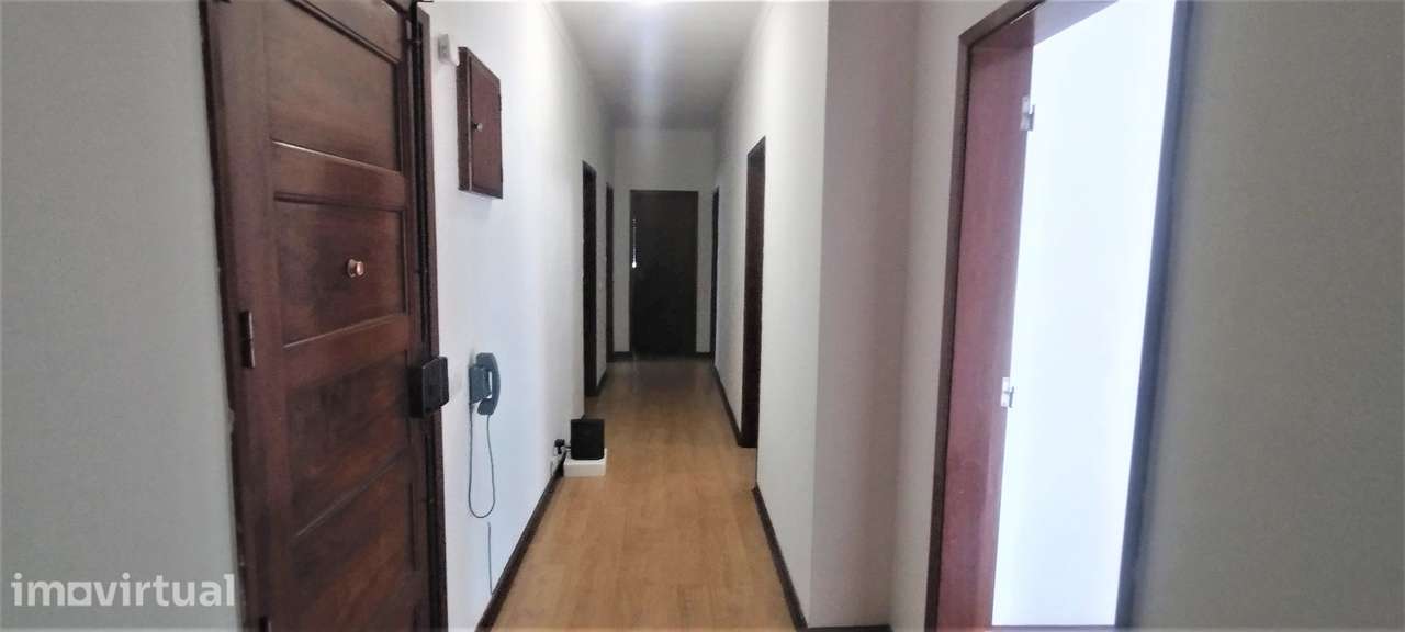 Quarto Mobilado para Arrendamento | Bairro Norton de Matos | Coimbra - Grande imagem: 5/10