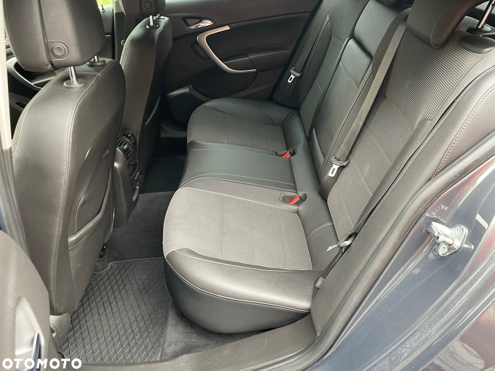 Opel Insignia 2.0 CDTI Cosmo - 28