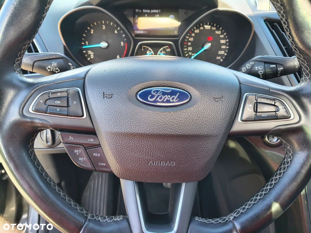 Ford Kuga - 19