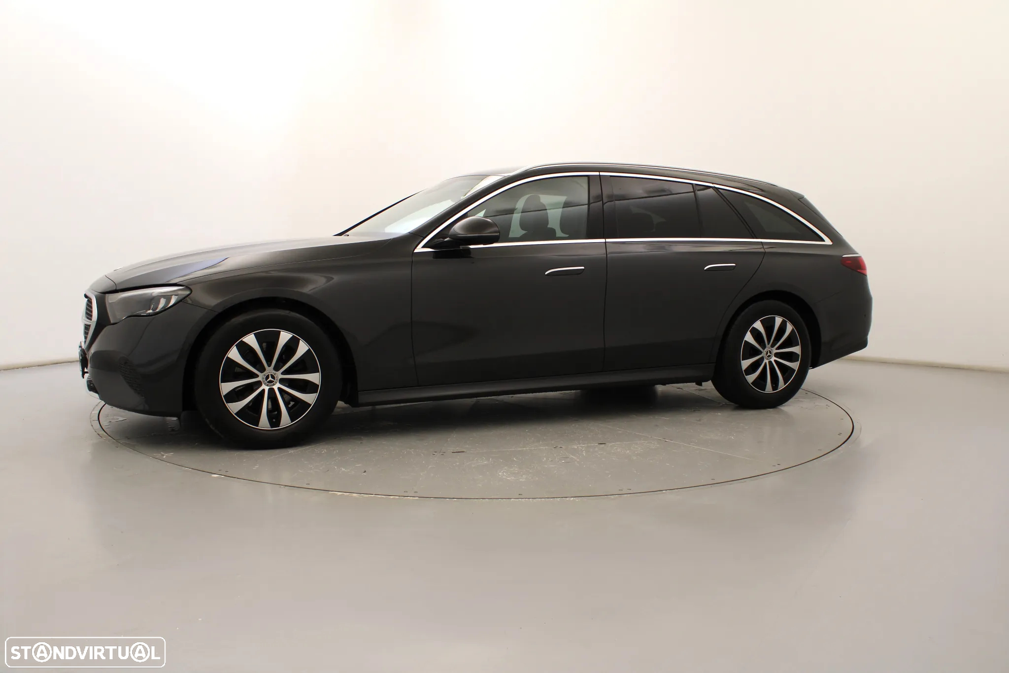 Mercedes-Benz E 220 d - 13