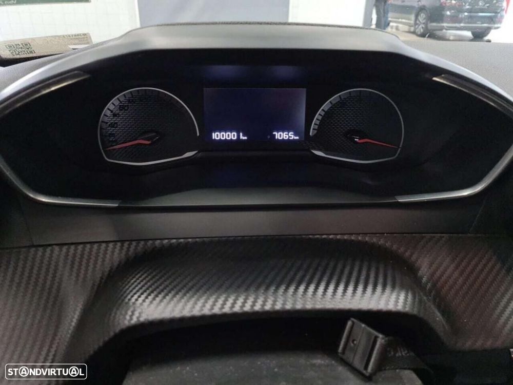 Peugeot 2008 PureTech 100 Style - 4