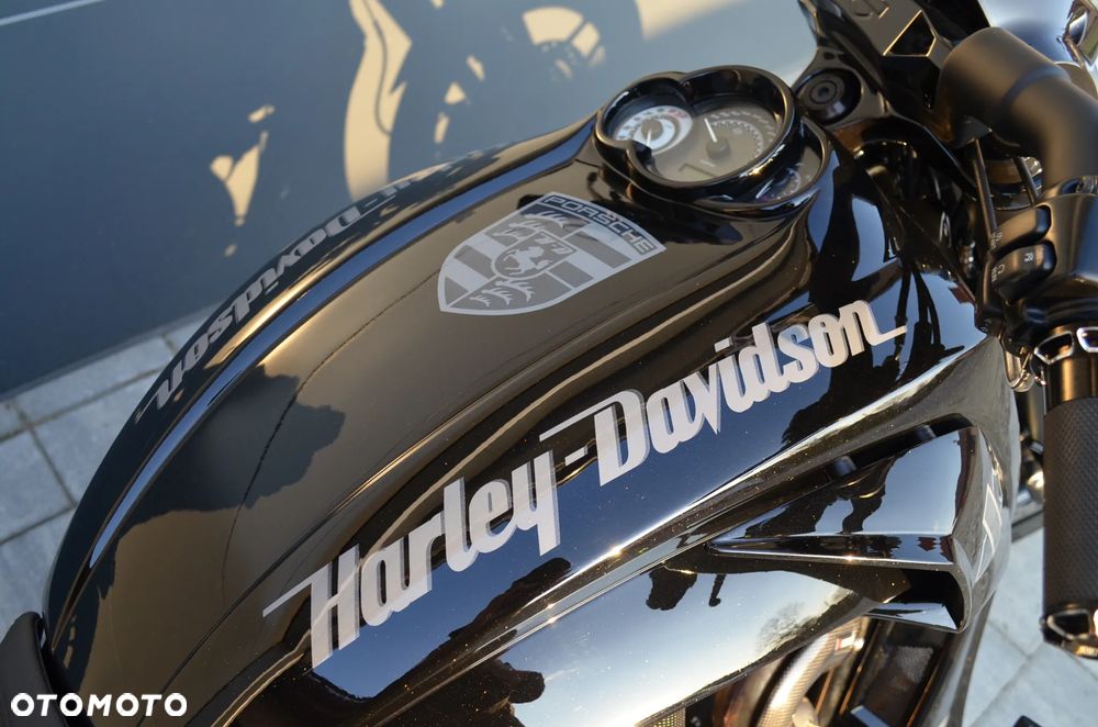Harley-Davidson V-Rod Night Rod - 8