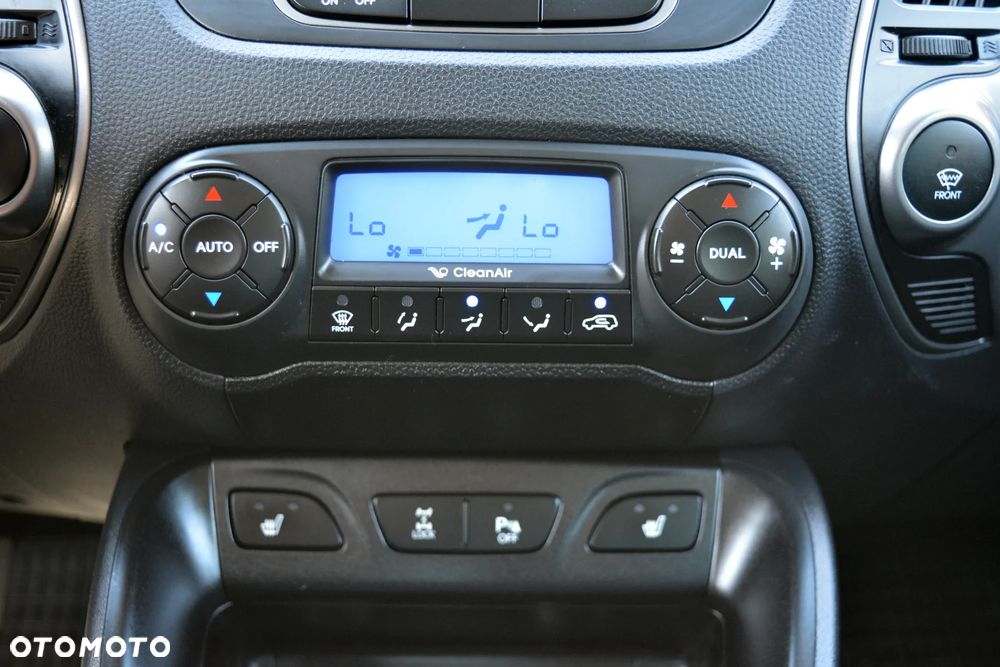 Hyundai ix35 2.0 CRDi 4WD Premium - 10