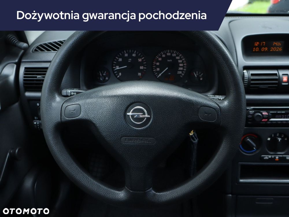 Opel Astra - 17