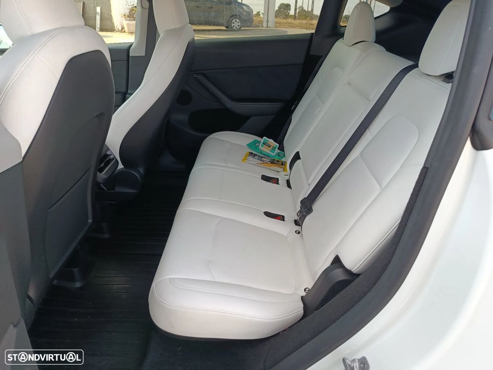 Tesla Model Y Long Range Tração Integral - 11