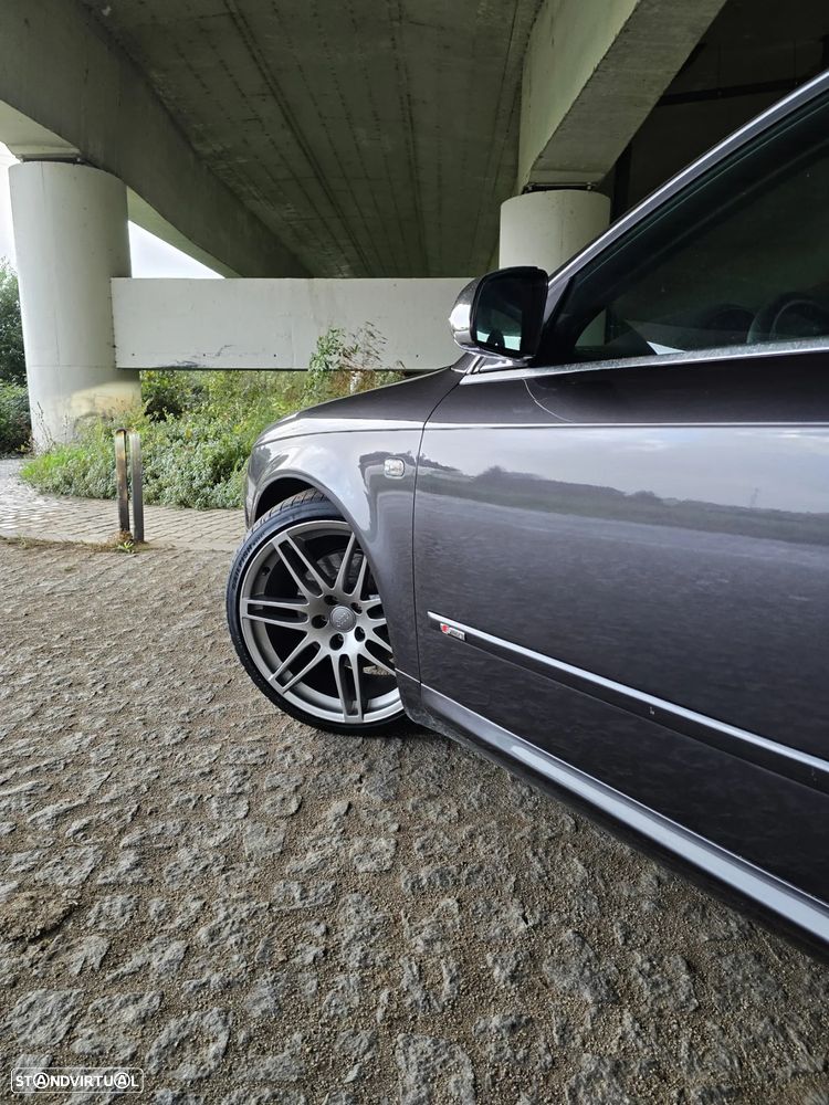 Audi A4 Avant 2.0 TDI S-line - 23