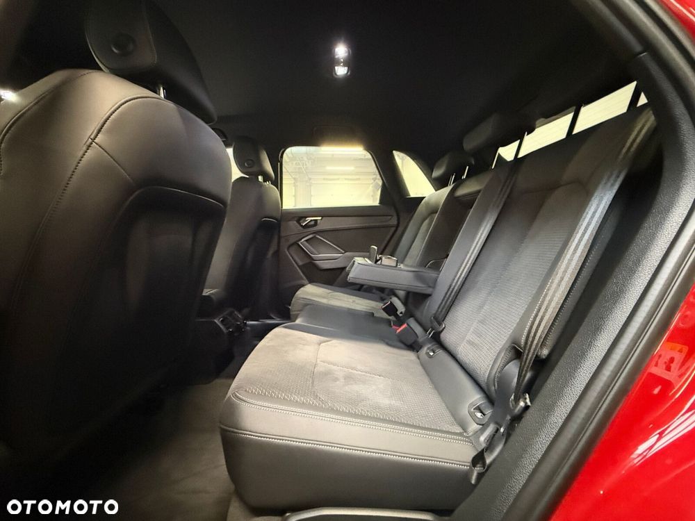 Audi Q3 35 TFSI S line S tronic - 24