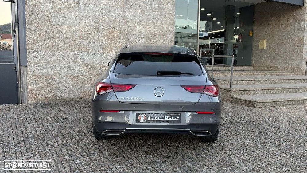Mercedes-Benz CLA 250 e 8G-DCT Progressive - 21